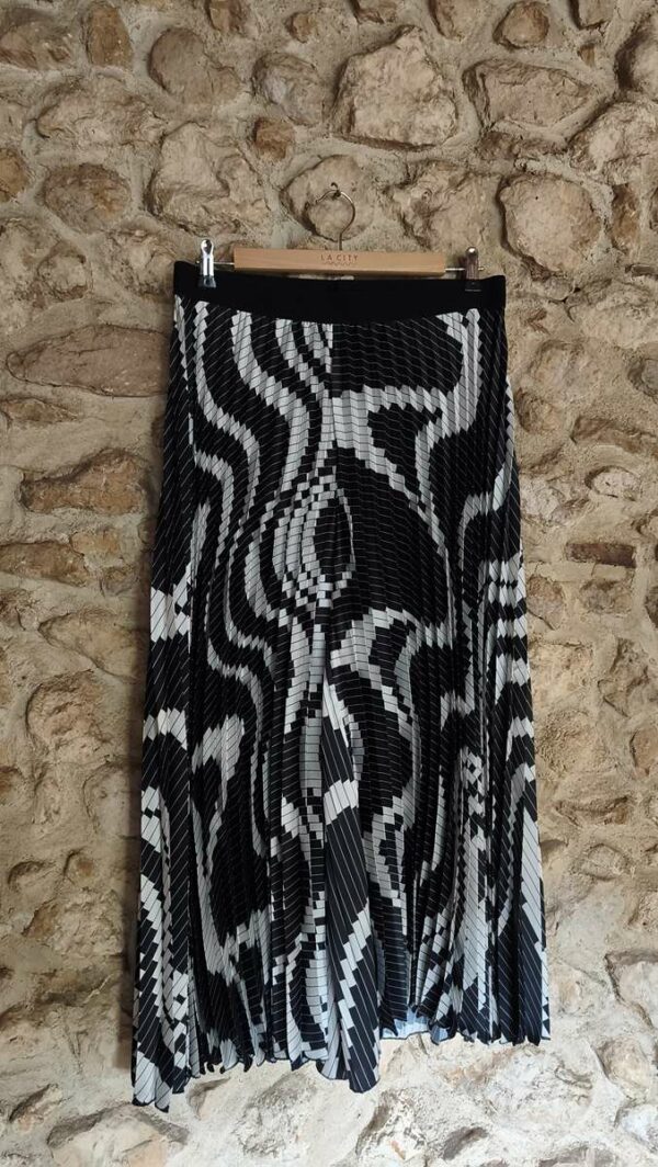 Jupe culotte plissée graphique noir & blanc T42 — 14€