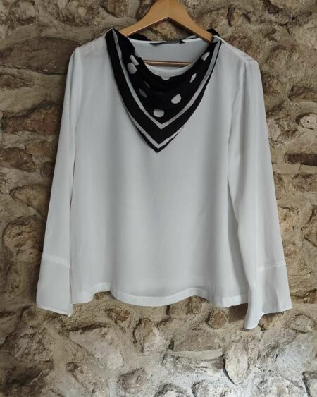 Blouse foulard Zara blanche & noir T40 — 9€