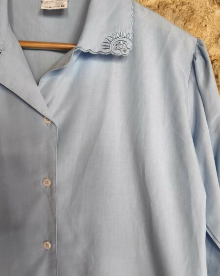 Chemisier vintage bleu ciel T38/40 — 19€