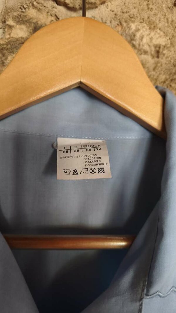 Chemisier vintage bleu ciel T38/40 — 19€