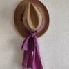 Chapeau upcyclé Rose & Marie violet – pièce unique