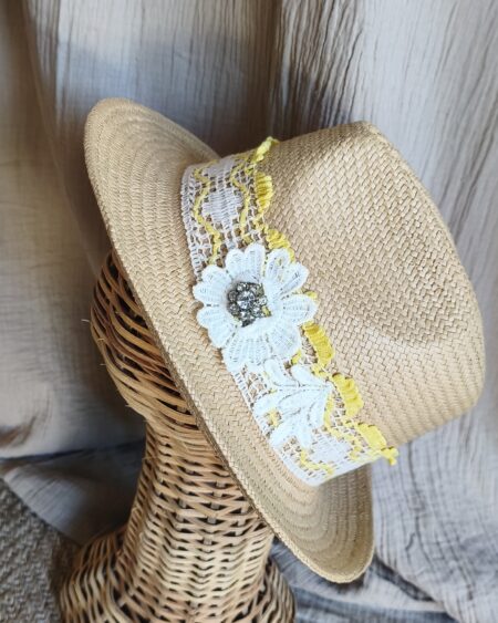 chapeau unique