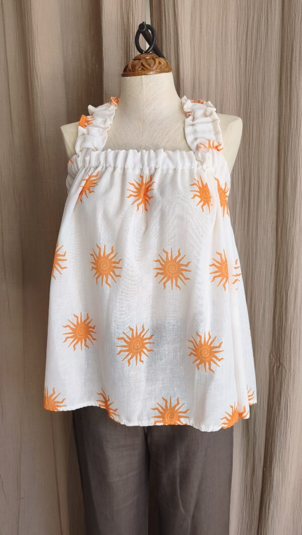 Top Soleil noué dos – Neuf avec étiquette – 15€