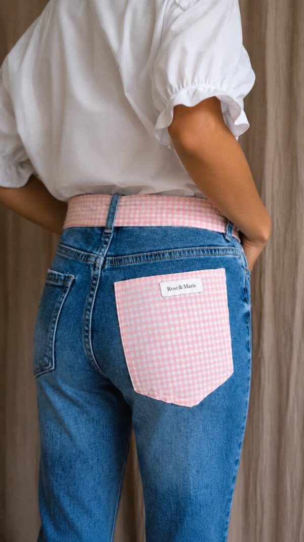 Jean flare upcyclé Rose & Marie – vichy rose