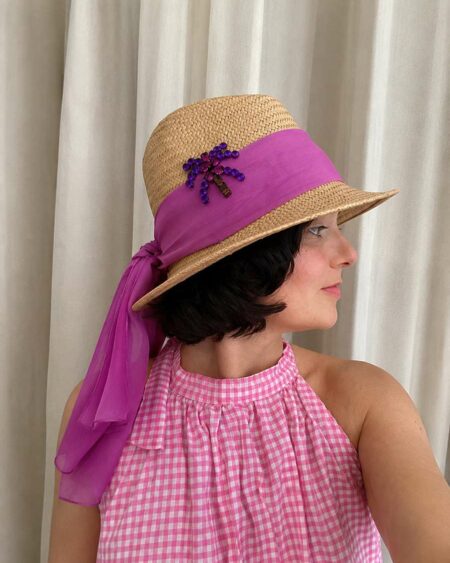 Chapeau upcyclé Rose & Marie violet – pièce unique
