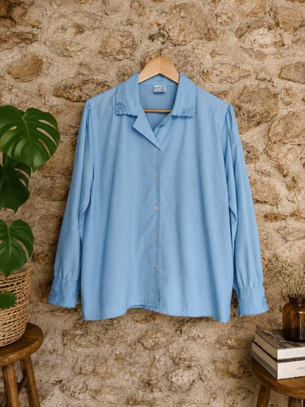 Chemisier vintage bleu ciel T38/40 — 19€