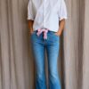 Jean flare upcyclé Rose & Marie – vichy rose