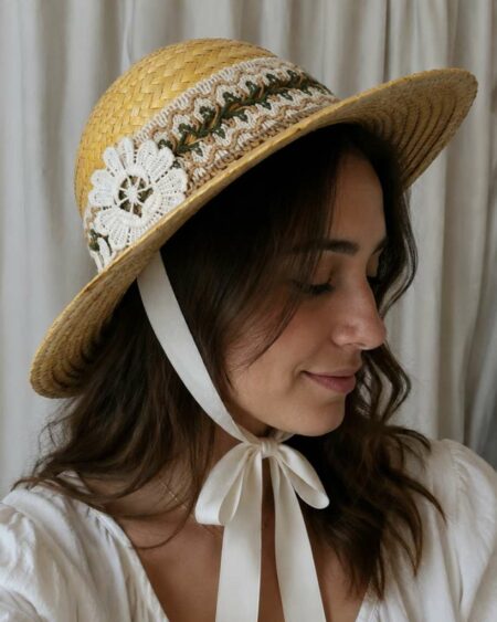 Chapeau vintage dentelle ancienne Rose & Marie – Taille S (52 cm)