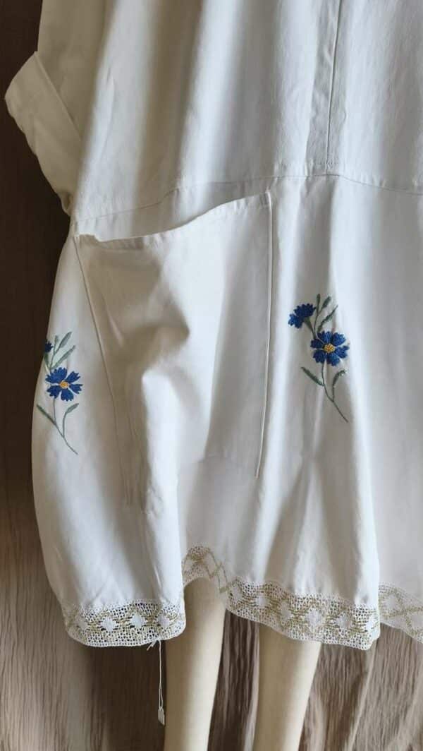 Caftan Upcyclé « Bleuets d'Antan » – Collection Les Héritières