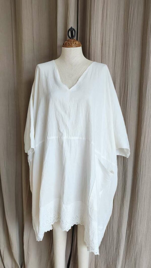 Caftan Upcyclé « Bleuets d'Antan » – Collection Les Héritières