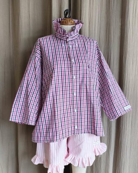 Chemise Collerette Rose à Carreaux – Taille 42 à 48 – Collection Les Héritières