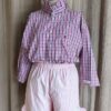 Chemise Collerette Rose à Carreaux – Taille 42 à 48 – Collection Les Héritières