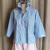 Chemise Collerette Vichy Bleu Ciel – Taille 36 à 42 – Collection Les Héritières