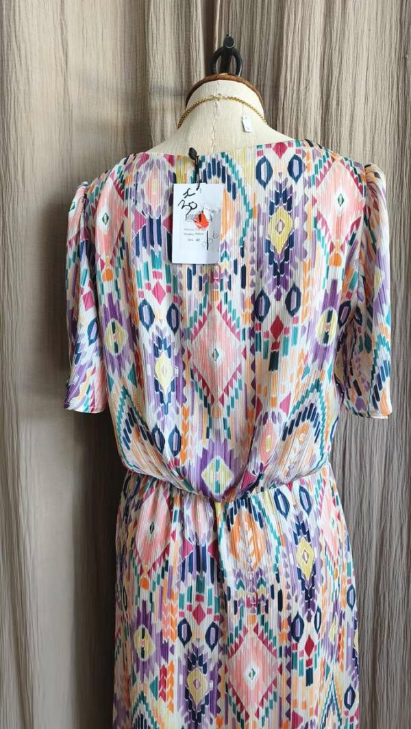 Robe fluide multicolore à motifs graphiques – Taille 40 – Neuve avec étiquette