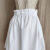 Jupe courte en coton ancien blanc upcyclée Rose & Marie – Taille M/L