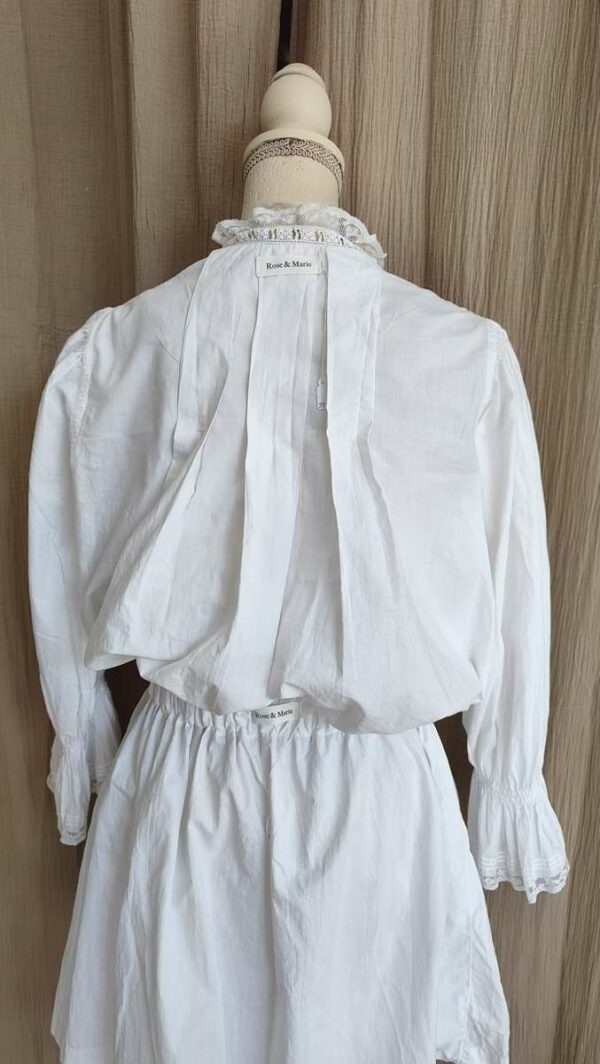 Blouse courte antique en coton blanc upcyclée Rose & Marie – Taille M/L