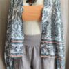 blouse Camaïeu, blouse imprimé cachemire, blouse fluide femme, blouse bohème, blouse transparente, blouse taille 40, mode seconde main, blouse été femme, Psychofripes, vêtements femme occasion