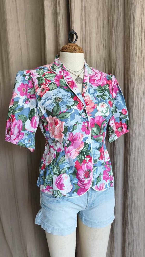 Blouse vintage fleurie années 80 – Taille 38