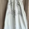 Robe Rose & Marie en nappe brodée ancienne – Taille unique (36 à 42)