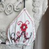 Haut triangle Rose & Marie en napperon ancien brodé – Taille S (36/38)
