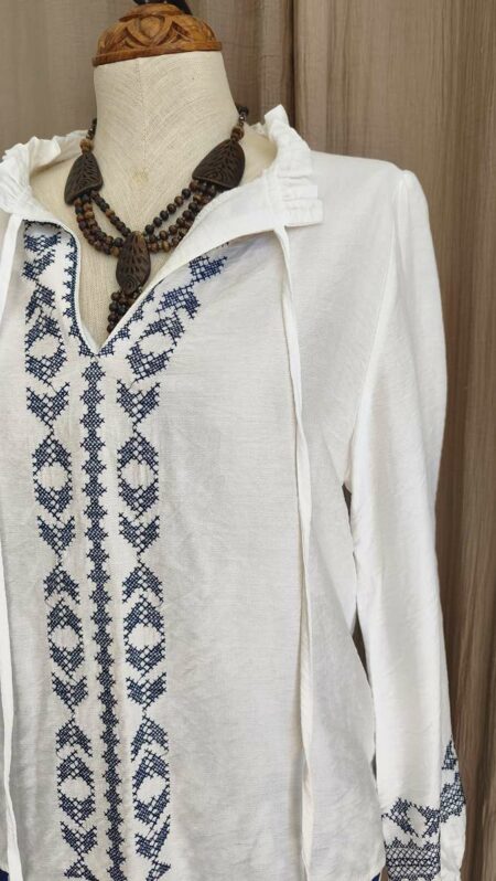 Blouse bohème blanche brodée T.S/M – Neuve avec étiquette