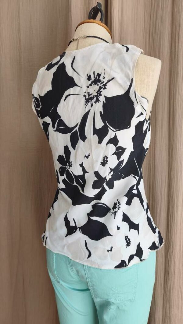 Débardeur blanc à fleurs noires T38 – Esprit chic