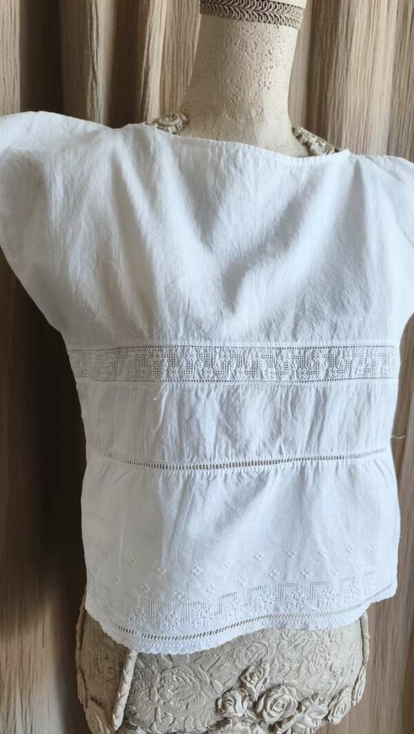 Top Rose & Marie en linge ancien brodé – Coton ancien – Taille 34/36