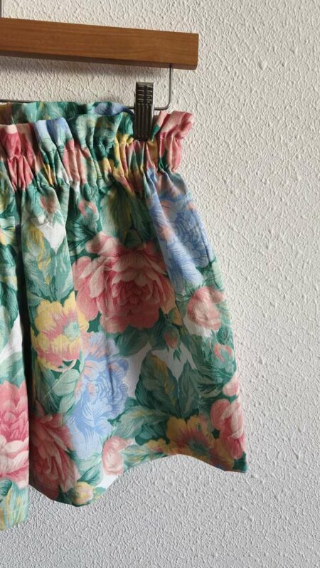 Short Rose & Marie en drap vintage fleuri – Taille 36/38