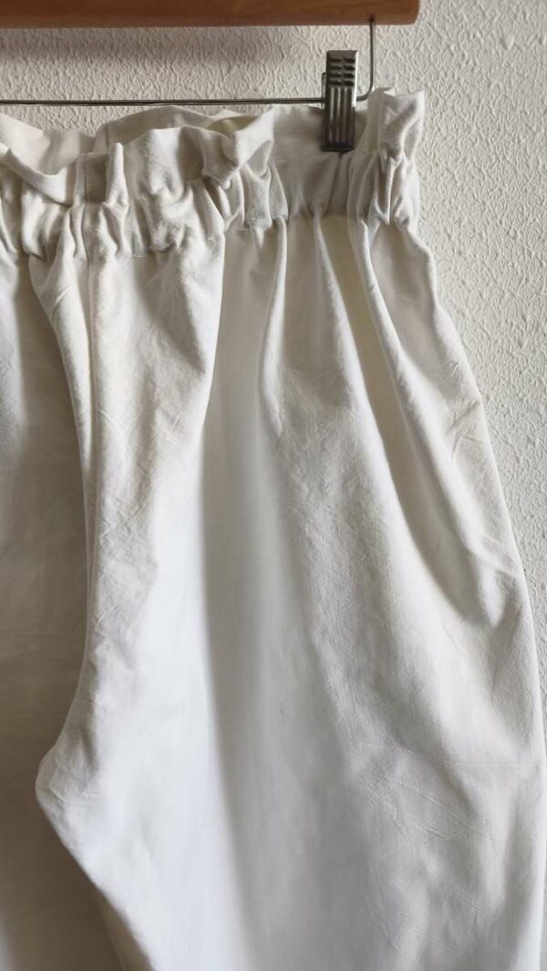 Pantalon Rose & Marie en drap antique – Taille 44