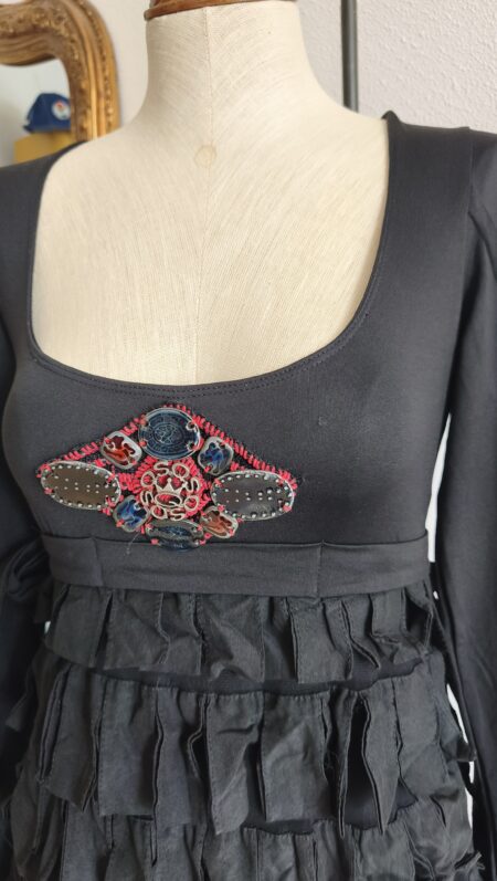 Robe Save the Queen! noire à volants – Années 2000 – Taille 36/38