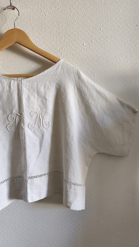 Top Rose & Marie en coton ancien brodé – Taille unique