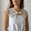 Grand col romantique en crochet ancien – Rose & Marie