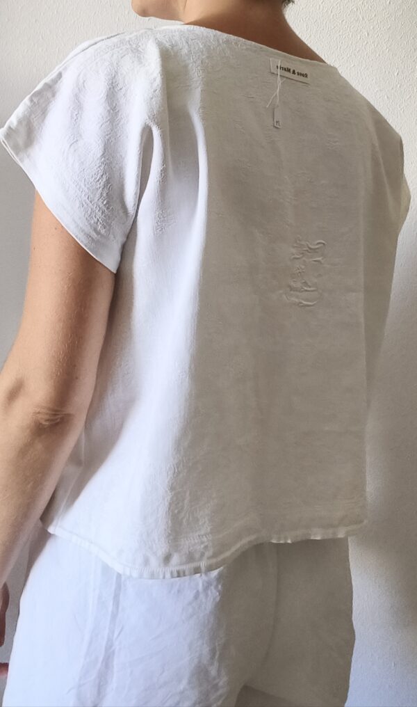 Top en coton brodé – Rose & Marie – Taille 40/42/44