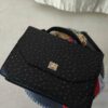 Sac vintage noir en cuir – 31 × 22 cm