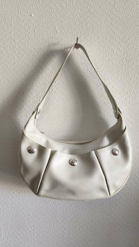 Sac Longchamp en cuir blanc – Porté épaule