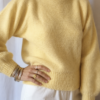 Pull vintage tricoté jaune en laine – Taille 40