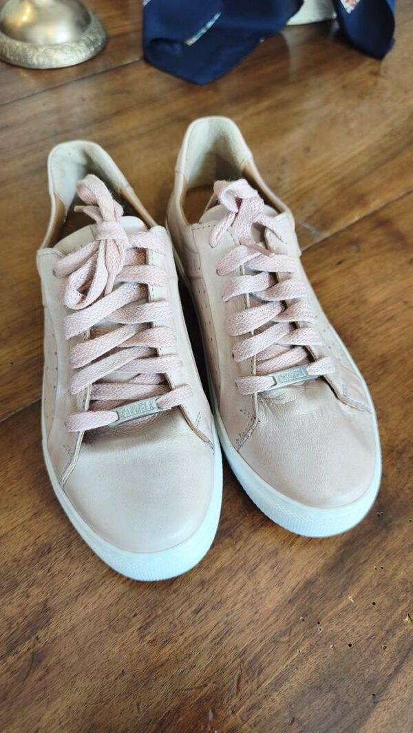 Baskets en cuir rose poudré – Pointure 36