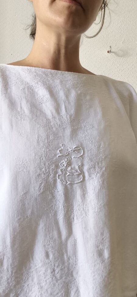 Top en coton brodé – Rose & Marie – Taille 40/42/44