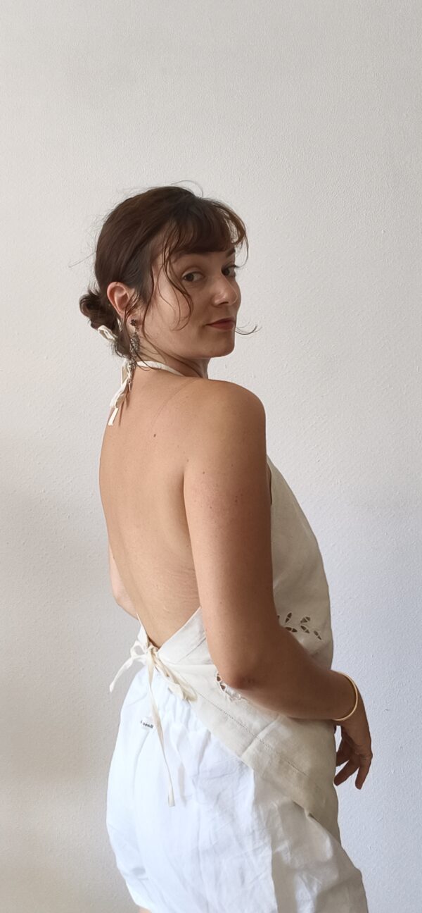 Top dos-nu en coton et lin ancien brodé – Rose & Marie – Taille 36 à 44