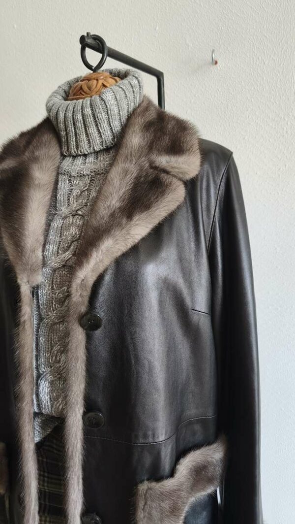 veste vintage en cuir marron chocolat – taille 40 – 59 €