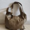 Sac cabas en cuir véritable taupe – 24 €