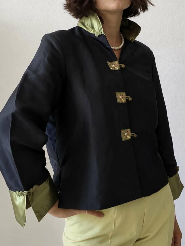 Veste vintage japonisante noire et verte – taille 40/42 – 19 €