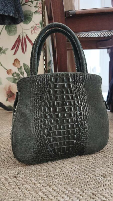 Sac vintage en cuir vert bouteille effet croco – 26 × 25 cm