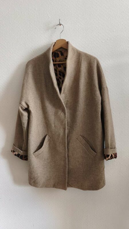 Manteau beige en laine détails léopard – Taille M 38/40 – 29 €