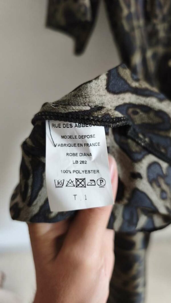 Robe longue léopard satinée – Taille 1