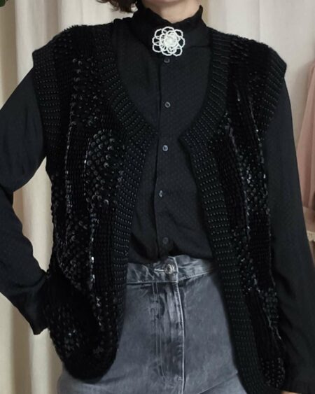 Gilet sans manches noir à perles vintage – Taille 42/44