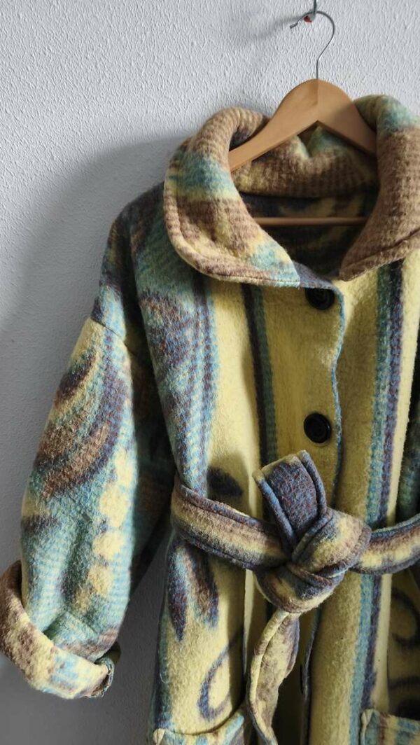 manteau-femme-en-laine-fabrique-en-france