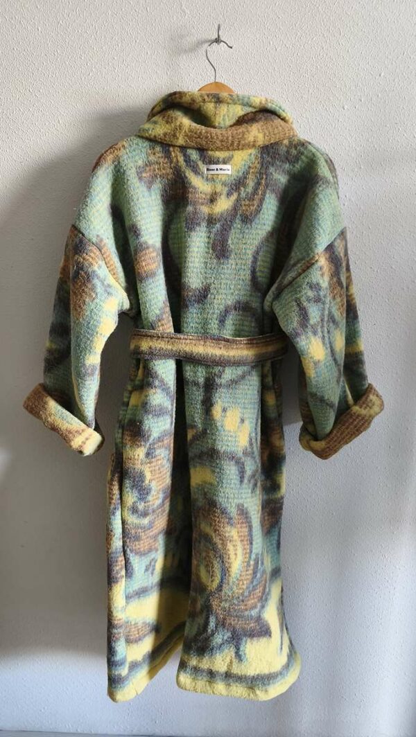 manteau-femme-en-laine-fabrique-en-france