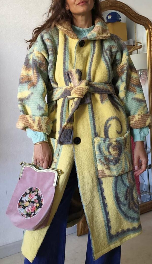 manteau-femme-en-laine-fabrique-en-france