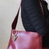 Sac à main rouge vintage années 2000 – 27 × 22 cm